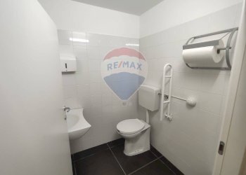 Bagno - Bar Tavola Calda - Fredda Corso Umberto I
266, San Pancrazio Salentino - foto 18