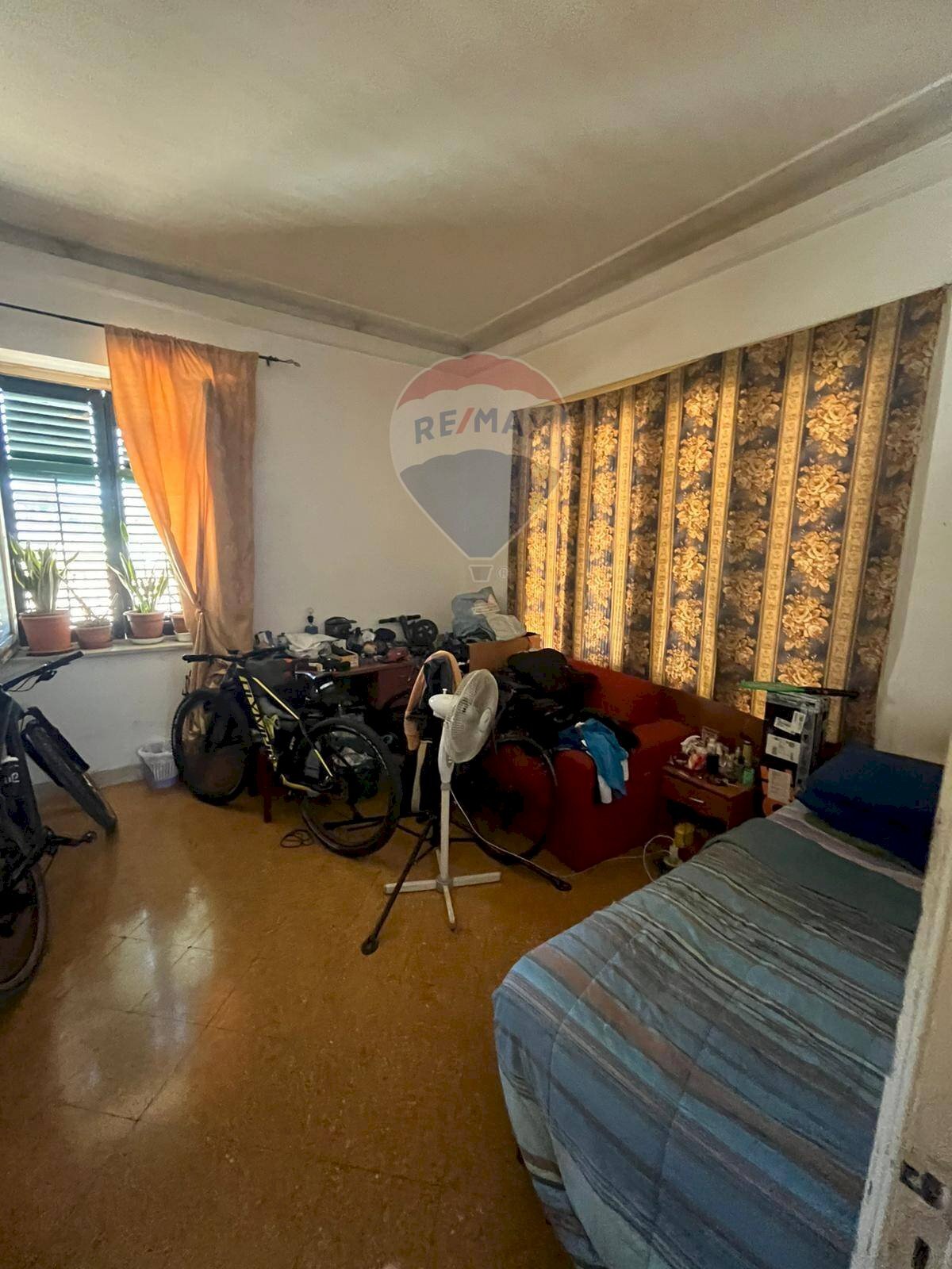 Camera / camera da letto - Quadrilocale Via Colomba
 
64, Palermo - foto 1