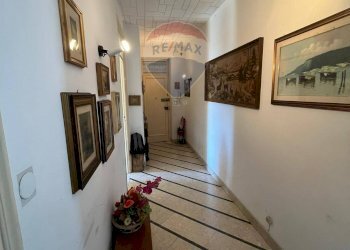 Hall / corridoio - Quadrilocale Via Colomba
 
64, Palermo - foto 4