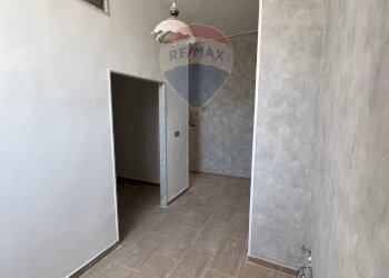 Stanza vuota - Monolocale Strada Zonnelli
3, Bari - foto 10