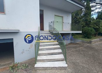 Foto 8 - Villa via calore
 
10, Amorosi - foto 8