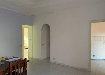 Foto 3 - Casa indipendente via spalatriello
 
1, Ischia - foto 3