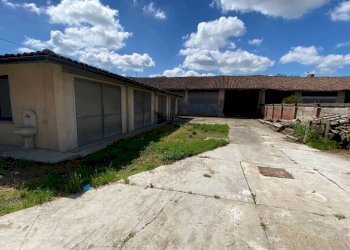 Cortile interno - Rustic via Cascine Madama, 6, Carmagnola - photo 2