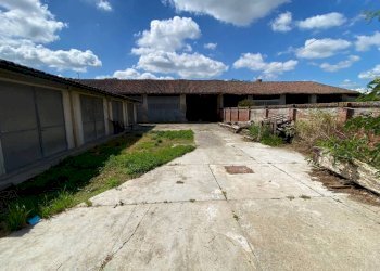 Cortile interno - Rustic via Cascine Madama, 6, Carmagnola - photo 3