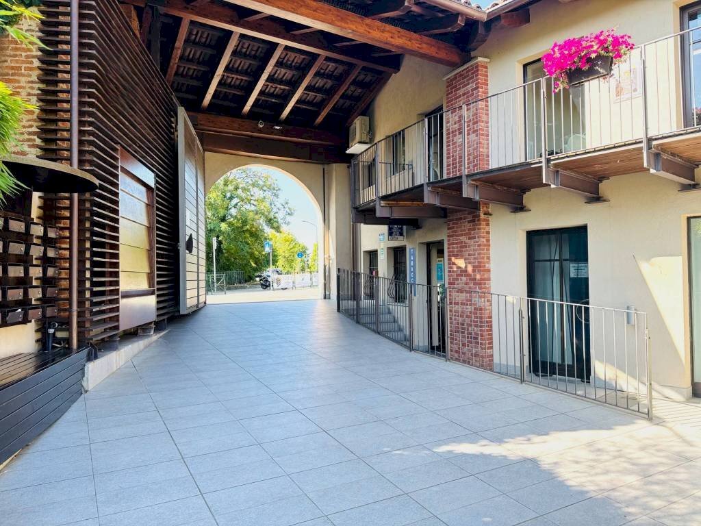 Cortile interno - Office via Balegno, 1, Rivalta di Torino - photo 1
