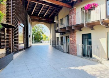 Cortile interno - Office via Balegno, 1, Rivalta di Torino - photo 1