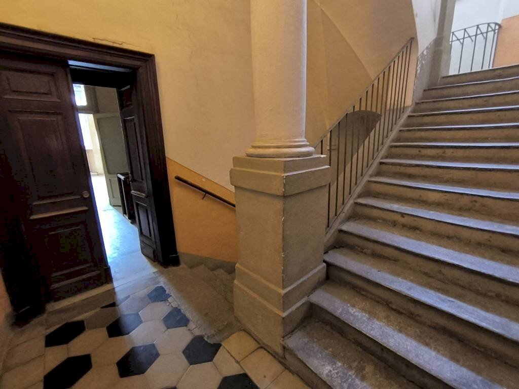 Interno palazzo - Appartamento via Carassone, 2A, Mondovì - foto 3