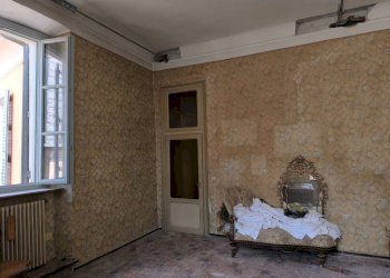 Stanza non arredata - Apartment via Carassone, 2A, Mondovì - photo 22