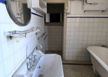 Bagno - Apartment via Carassone, 2A, Mondovì - photo 28