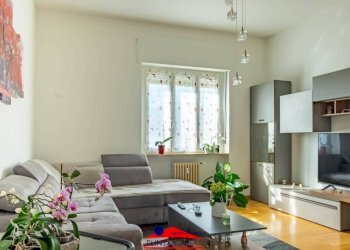 Salone - Quadrilocale viale Stazione, 28, Dronero - foto 9