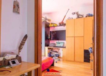 Camera da letto - Quadrilocale viale Stazione, 28, Dronero - foto 20