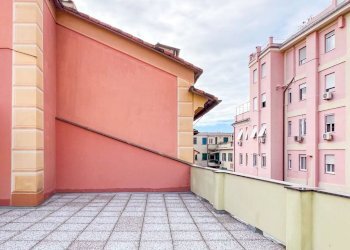 Terrazzo - Trilocale via Odoardo Ganduccio, 1, Genova - foto 35