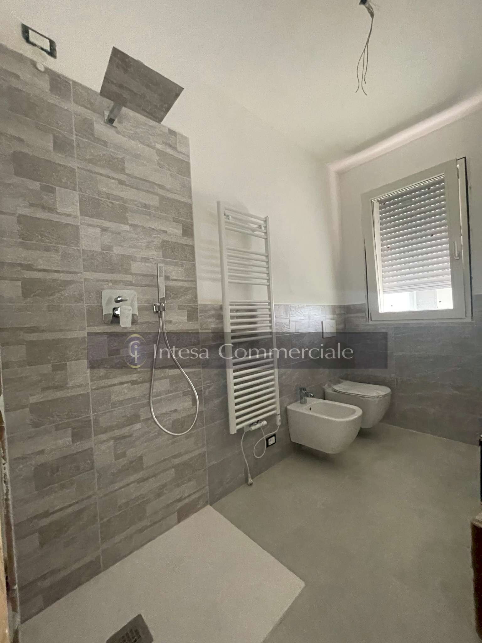 dettaglio termoarredo - Three-room apartment Roncadelle - photo 3