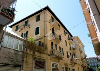 Appartamento via emanuele rambaldi, Chiavari - foto 12