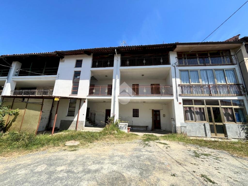 Semi-detached house Via Centrale, Castellamonte - photo 1