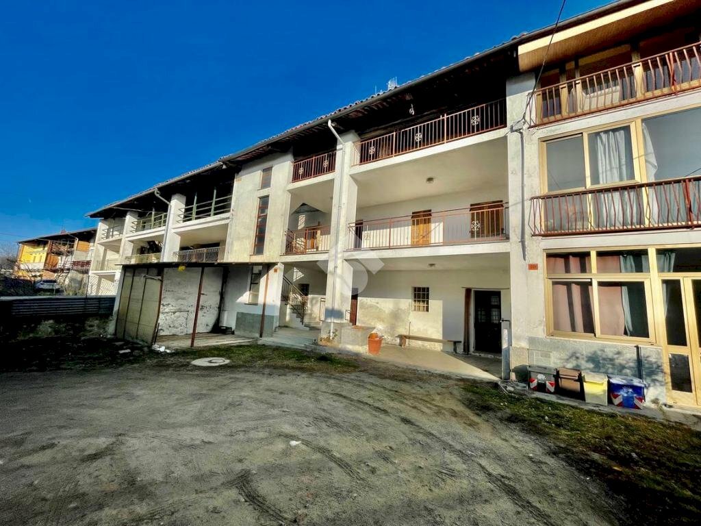 Semi-detached house Via Centrale, Castellamonte - photo 3