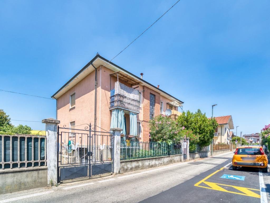 Stabile - Palazzo Via Alfonso Lamarmora, Orbassano - foto 2