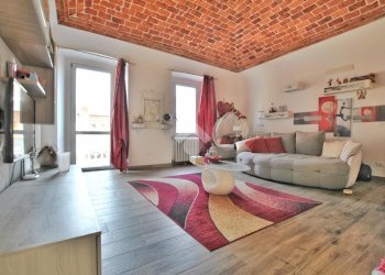 Three-room apartment Piazza Giacomo Matteotti, Cigliano - photo 4