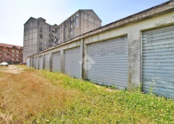 Box Corso Aosta, Livorno Ferraris - foto 1