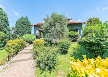 Villa Via Giovanni Verga, Rescaldina - photo 1