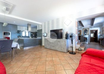Three-family Villa Localita Motta Gastaldi, Cavallermaggiore - photo 14