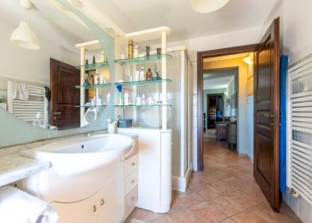 Three-family Villa Localita Motta Gastaldi, Cavallermaggiore - photo 40