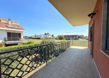 Villa Via revignano, La Loggia - foto 1