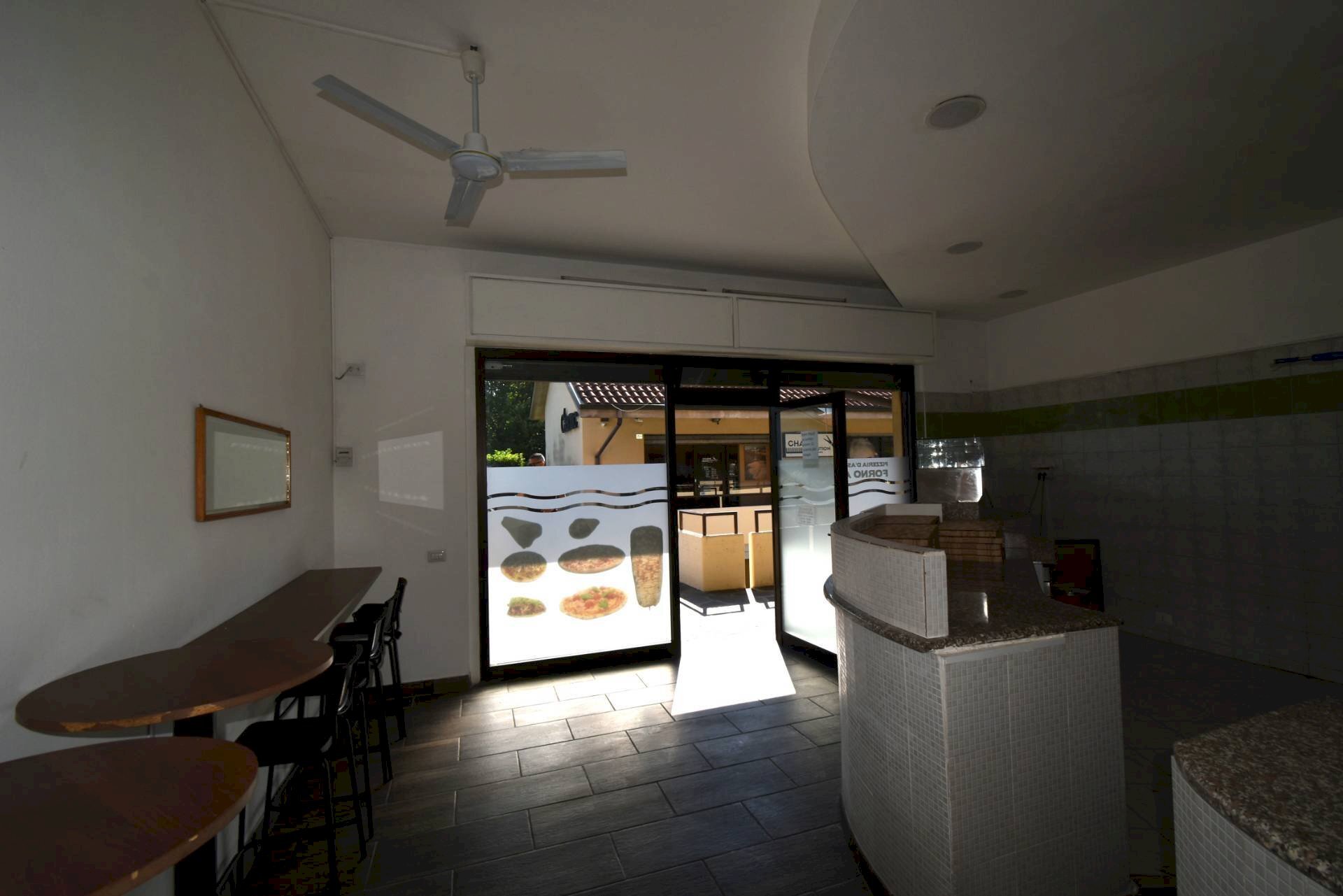 Foto 3 - Attività Commerciale grazia deledda
 
20/e, Usmate Velate - foto 3