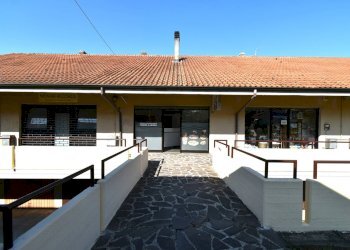 Foto 20 - Attività Commerciale grazia deledda
 
20/e, Usmate Velate - foto 20