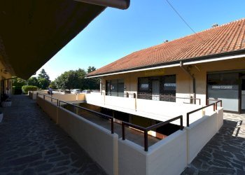 Foto 21 - Attività Commerciale grazia deledda
 
20/e, Usmate Velate - foto 21