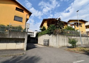 Foto 14 - Box Via Turati
 
2/A, Bernareggio - photo 14