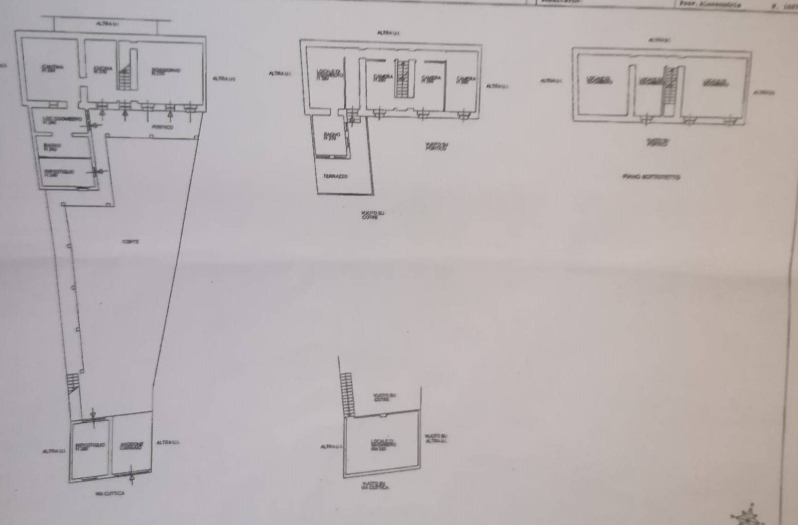 Foto 37 - Casa indipendente Quargnento - planimetria 1