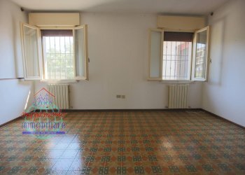 Foto 18 - Casa semi indipendente VIA CASONI
 
18, Cento - foto 18