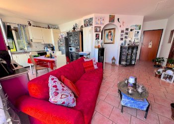 Foto 12 - Quadrilocale via belvedere
 
2, Borgio Verezzi - foto 12