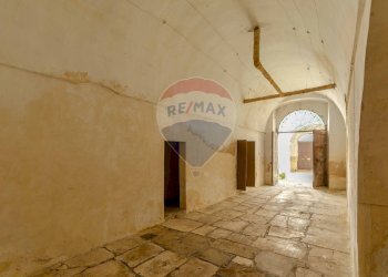 Ricezione / Lobby - Casa indipendente Via Ottavio  Scalfo
 
7 - 9 - 11 - 13, Galatina - foto 16