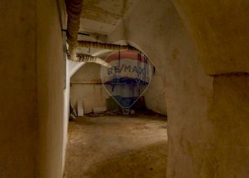 Stanza vuota - Casa indipendente Via Ottavio  Scalfo
 
7 - 9 - 11 - 13, Galatina - foto 39