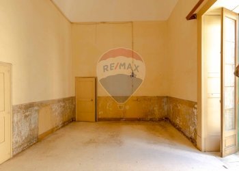 Stanza vuota - Casa indipendente Via Ottavio  Scalfo
 
7 - 9 - 11 - 13, Galatina - foto 24