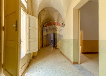 Hall / corridoio - Casa indipendente Via Ottavio  Scalfo
 
7 - 9 - 11 - 13, Galatina - foto 7