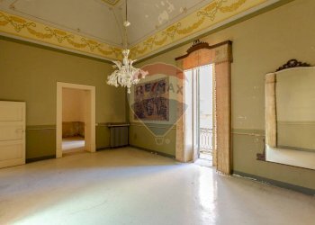 Stanza vuota - Casa indipendente Via Ottavio  Scalfo
 
7 - 9 - 11 - 13, Galatina - foto 11