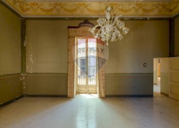 Stanza vuota - Casa indipendente Via Ottavio  Scalfo
 
7 - 9 - 11 - 13, Galatina - foto 9