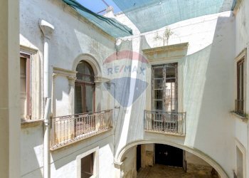 Edificio all\'aperto - Casa indipendente Via Ottavio  Scalfo
 
7 - 9 - 11 - 13, Galatina - foto 29