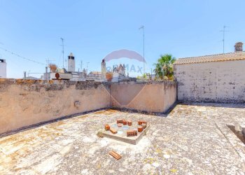 Terrazza - Casa indipendente Via Ottavio  Scalfo
 
7 - 9 - 11 - 13, Galatina - foto 34