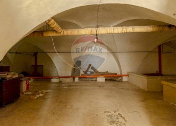 Stanza vuota - Casa indipendente Via Ottavio  Scalfo
 
7 - 9 - 11 - 13, Galatina - foto 41