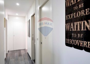 Hall / corridoio - Quadrilocale Via degli Impagliatori
 
14, Giovinazzo - foto 10