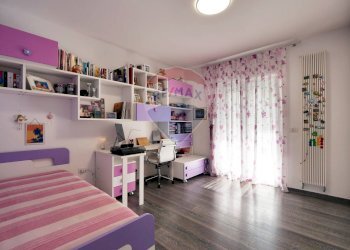 Camera / camera da letto - Quadrilocale Via degli Impagliatori
 
14, Giovinazzo - foto 14