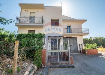Casa all\'aperto - Casa indipendente via domenico tempio
 
35, Caltagirone - foto 1