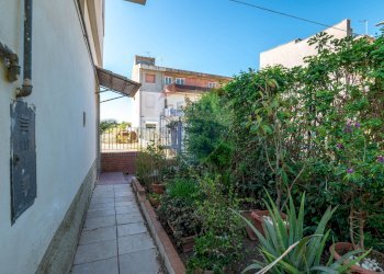 Edificio all\'aperto - Casa indipendente via domenico tempio
 
35, Caltagirone - foto 4
