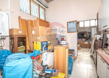 Dispensa di stoccaggio - Casa indipendente via domenico tempio
 
35, Caltagirone - foto 18