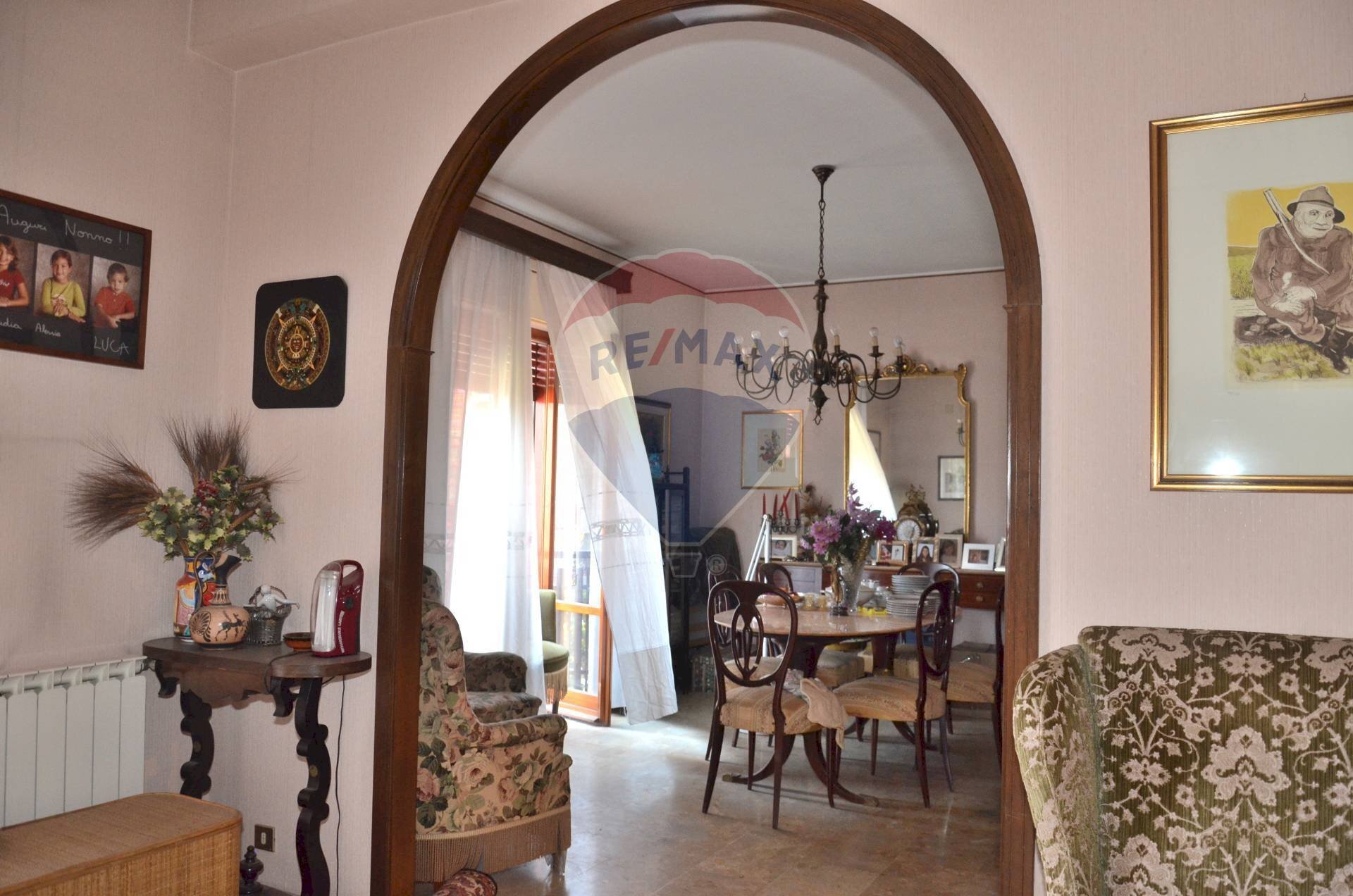 Soggiorno - Quadrilocale Via Monti Iblei
 
8, Tremestieri Etneo - foto 1