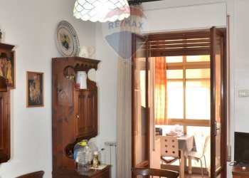 Sala da pranzo - Quadrilocale Via Monti Iblei
 
8, Tremestieri Etneo - foto 3